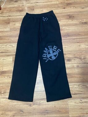 Black baggy streetwear sweatpants